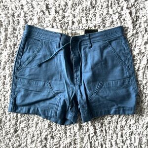REI co-op women’s Blue Women's Cargo Shorts new with Tags size 10
